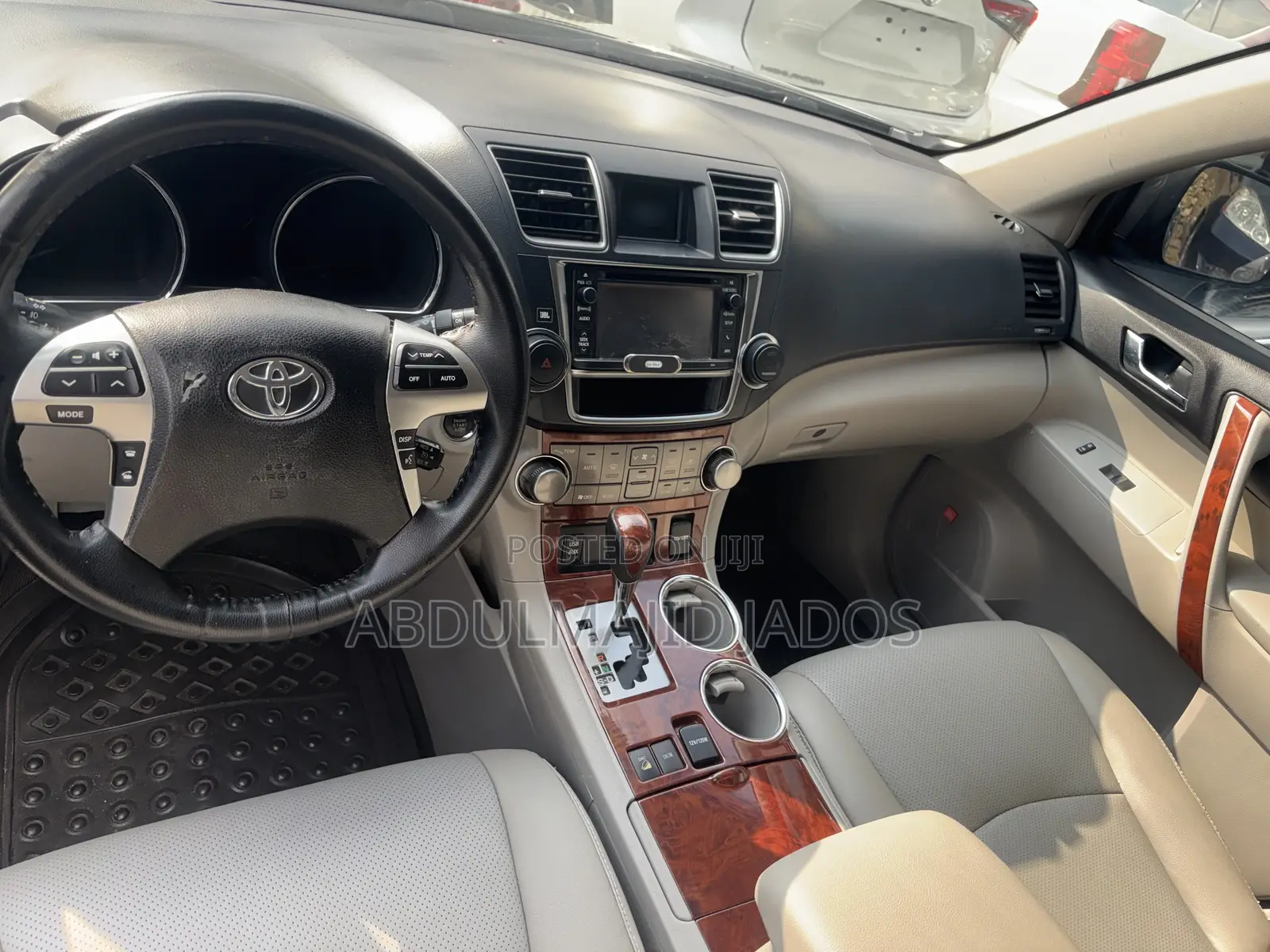 Toyota Highlander 2013 Gray