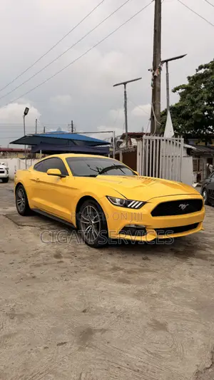 Ford Mustang EcoBoost 2dr Coupe (2.3L 4cyl Turbo 6M) 2015 Yellow