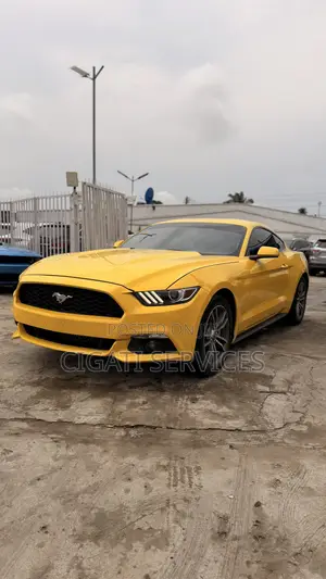 Ford Mustang EcoBoost 2dr Coupe (2.3L 4cyl Turbo 6M) 2015 Yellow