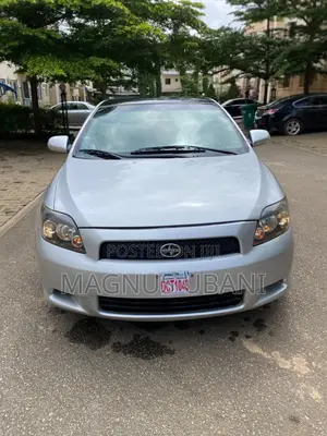 Toyota Sienta 1.5 AWD 2009 Gray