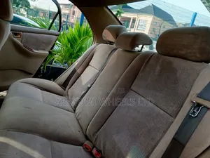 Toyota Corolla 2004 Silver