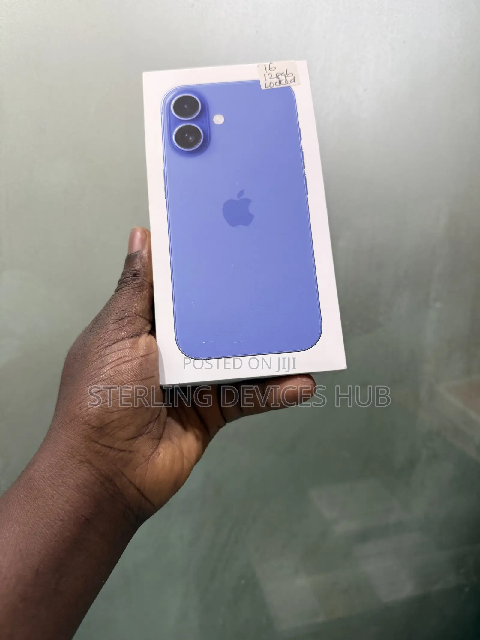 New Apple iPhone 16 128 GB Blue
