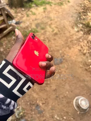 Apple iPhone 11 128 GB Red