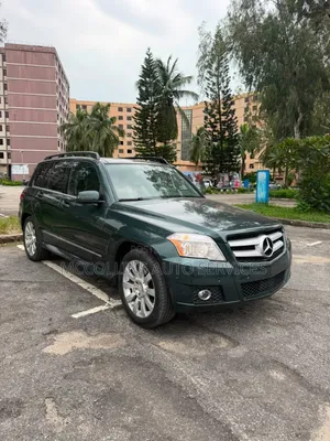 Mercedes-Benz GLK-Class 2010 Green