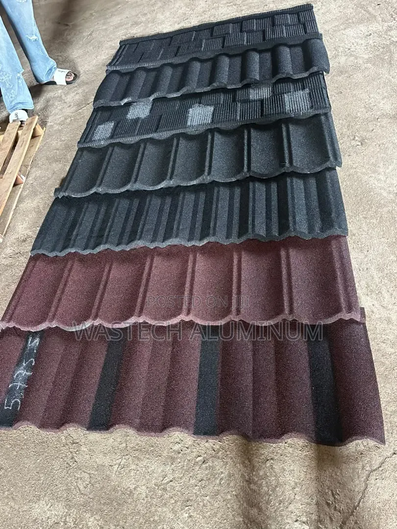 Bond Classic Milano and Shingles