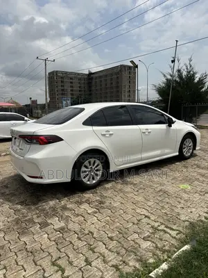 Toyota Corolla 2023 White
