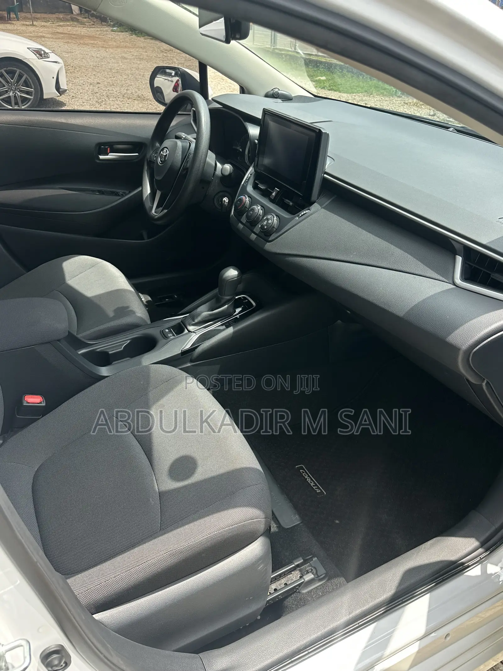 Toyota Corolla 2023 White