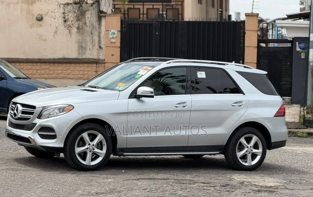 Mercedes-Benz GLE-Class 2017 Silver