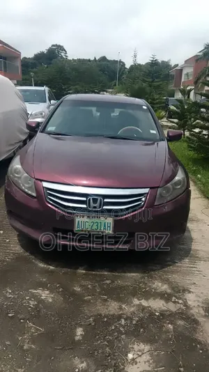 Honda Accord 2009 Red