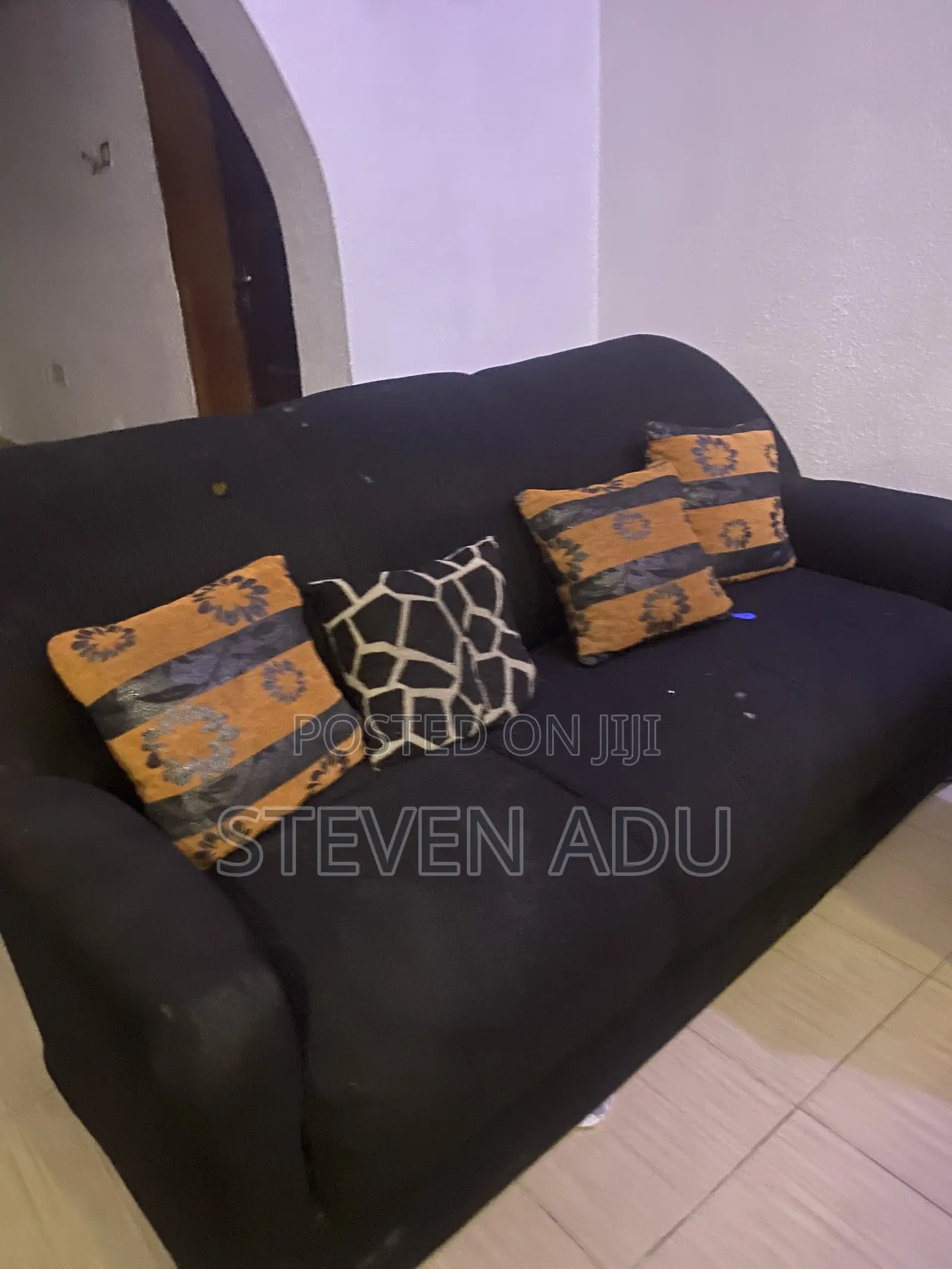 Used 3 Seaters Sofa Chair