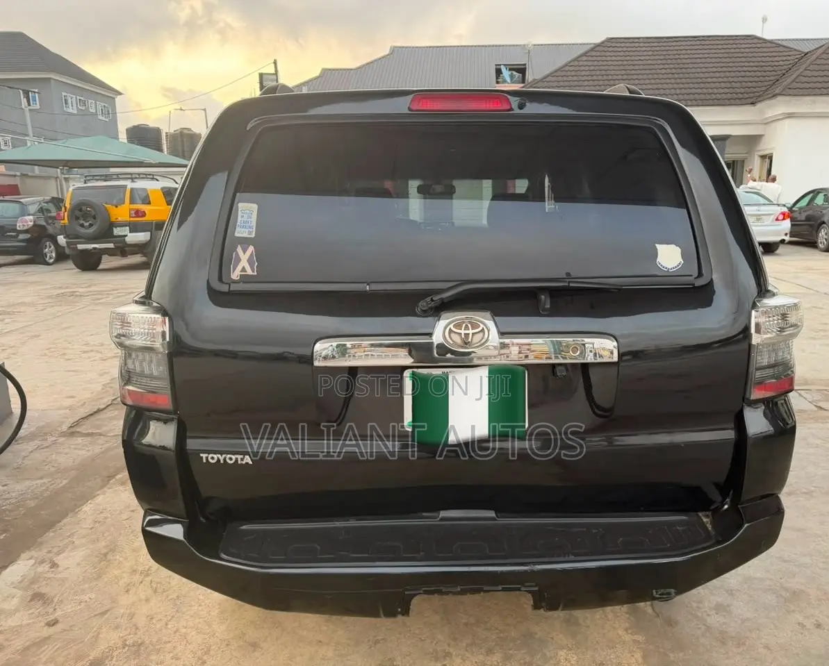 Toyota 4-Runner 2008 Black