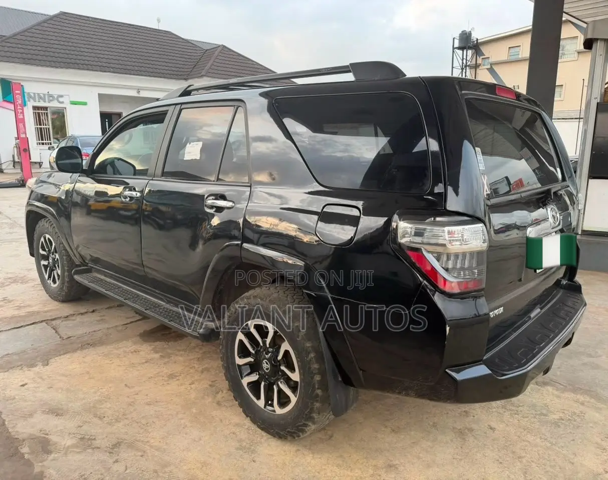 Toyota 4-Runner 2008 Black
