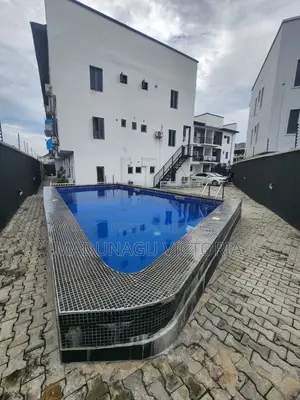 2bdrm Apartment in Triangle Court, for rent