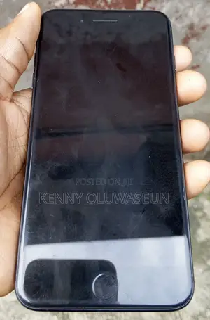 Apple iPhone 8 Plus 64 GB Black