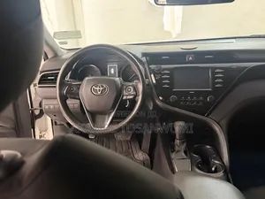 Toyota Camry 2020 White