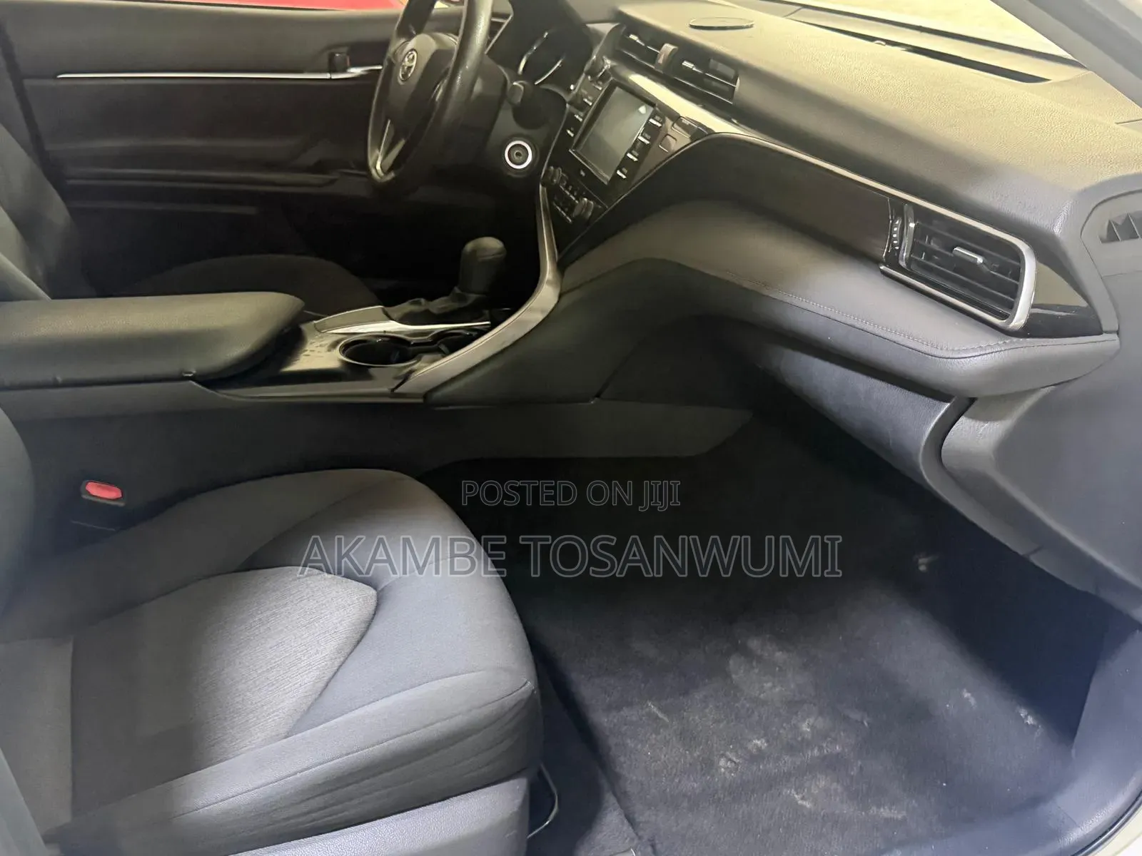 Toyota Camry 2020 White