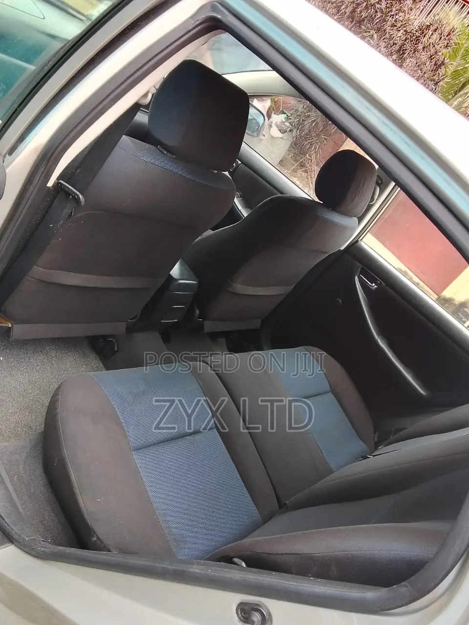 Toyota Corolla 2005 Silver