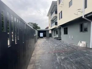 4bdrm Duplex in Lekki Phase 1 for rent