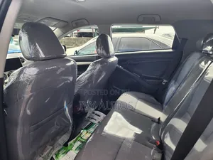 Toyota Matrix 2010 Silver