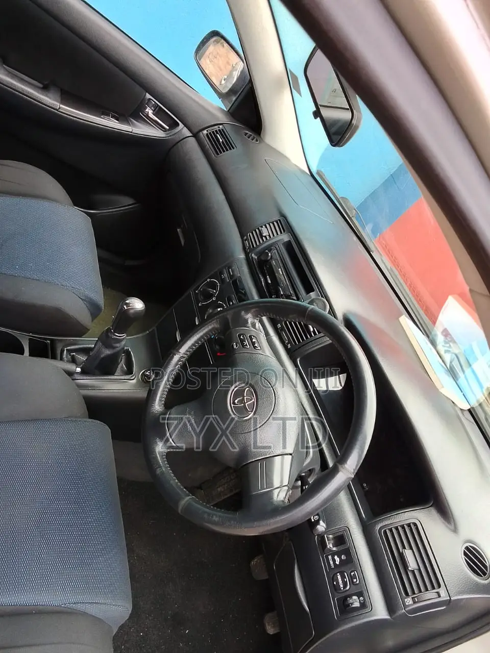 Toyota Corolla 2005 Silver