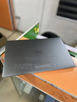 Laptop Dell Precision 5550 32GB Intel Core i7 SSD 512GB