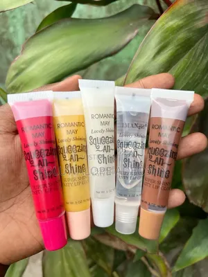 Squeeze and Shine 3 in 1 Lip Gloss