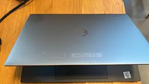 Laptop Dell Precision 5550 32GB Intel Core i7 SSD 512GB