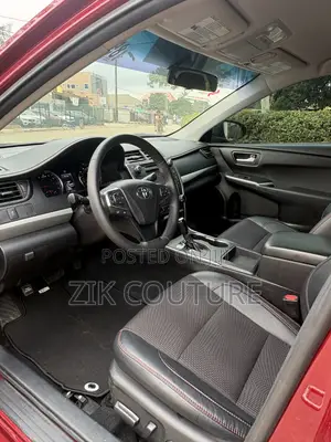 Toyota Camry 2017 Red