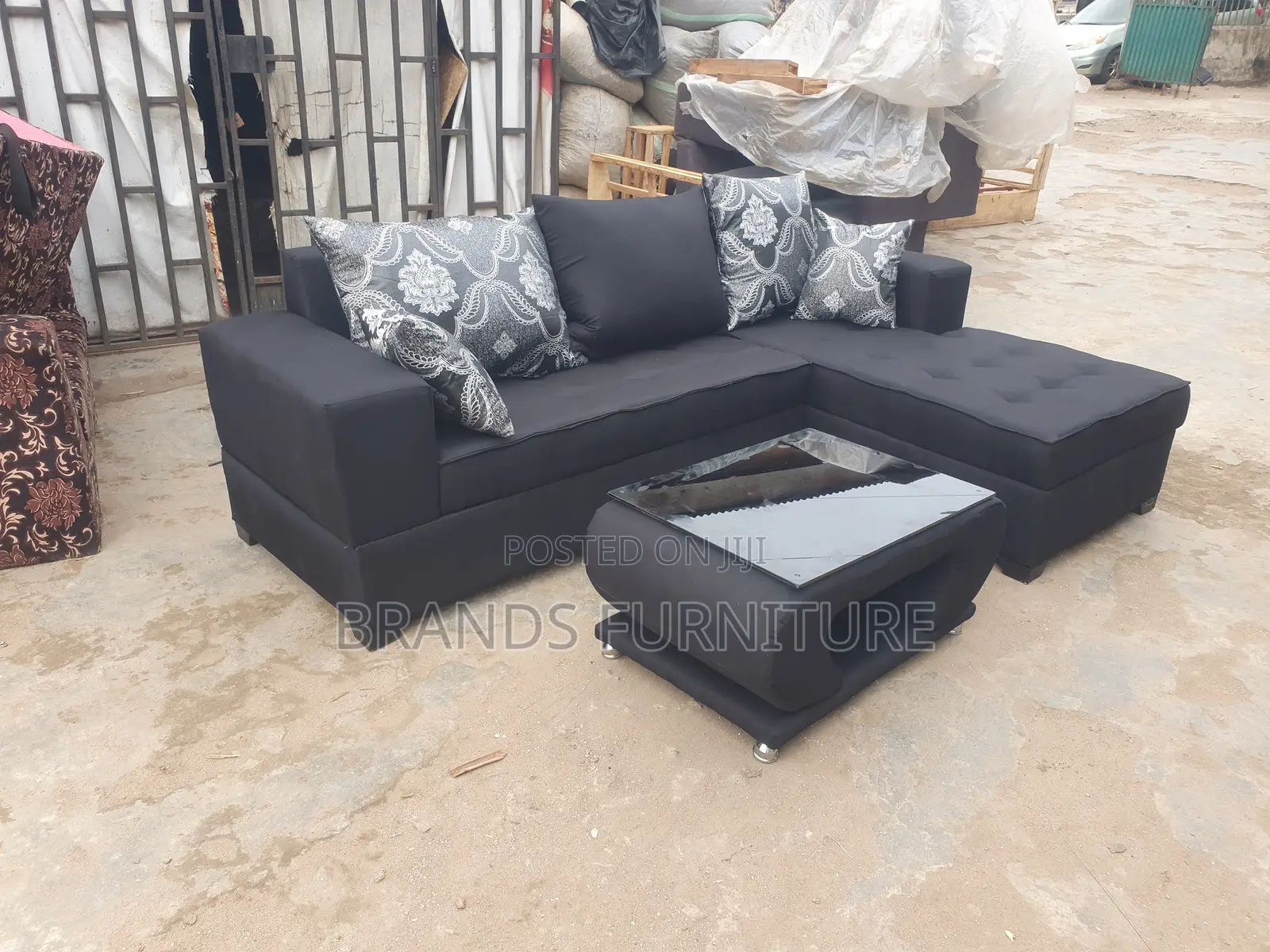 Good Quality Fabric Lshap Sofas With Center Table
