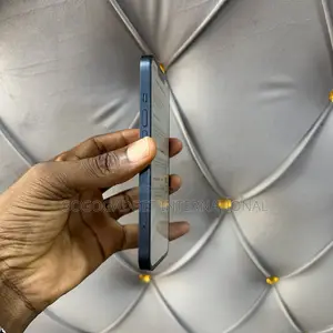 Apple iPhone 13 128 GB Black