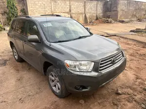 Toyota Highlander 4x4 2008 Green