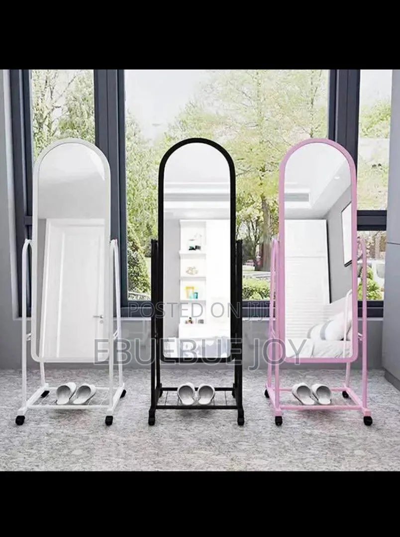 Aesthetic Mirrors