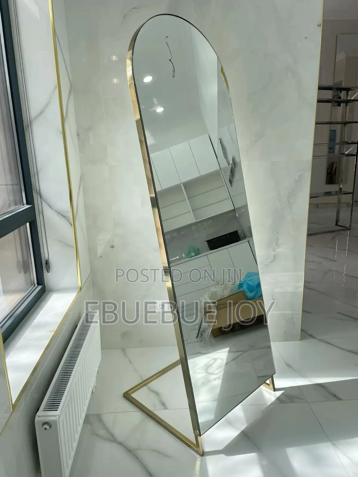 Aesthetic Mirrors
