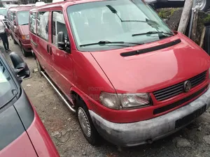 Volkswagen Transporter 2005 Red
