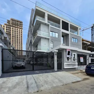 Furnished 5bdrm Penthouse in Private Estate Olds for sale