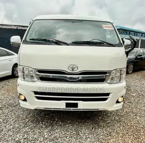Toyota GranAce Premium 2019 White