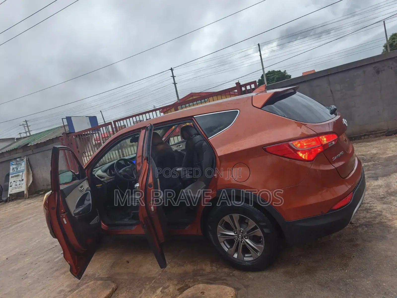 Hyundai Santa Fe 2013 Orange