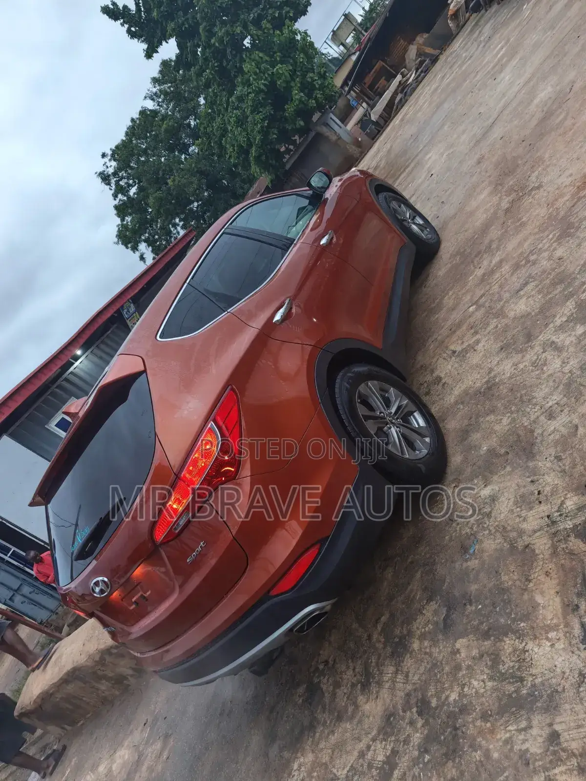 Hyundai Santa Fe 2013 Orange