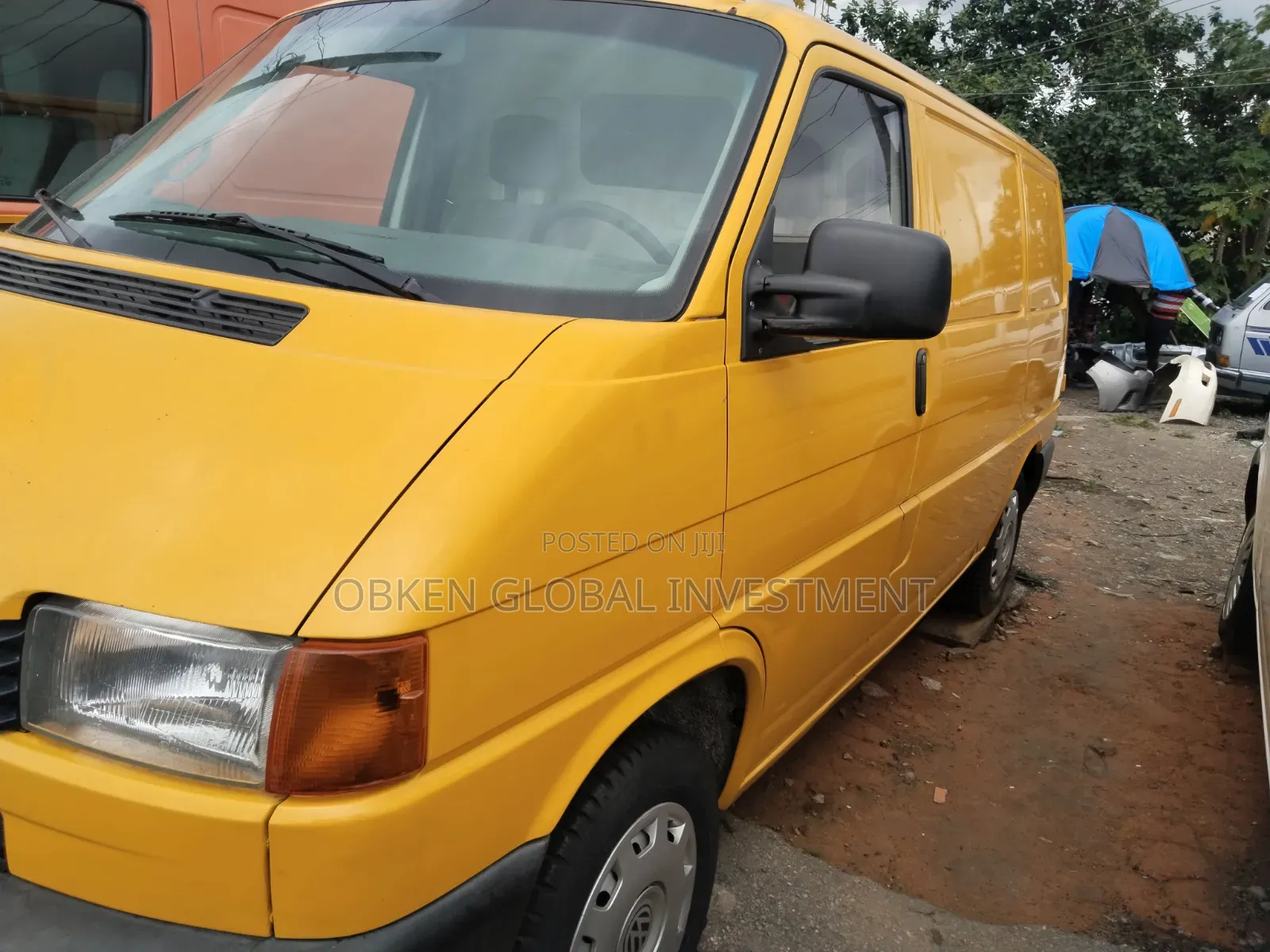 Volkswagen Transporter 2003 Yellow