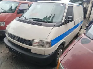 Volkswagen Transporter 2003 White
