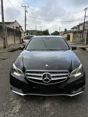 Mercedes-Benz E350 Base 4Matic Sedan AWD (3.5L 6cyl 7A) 2016 Black