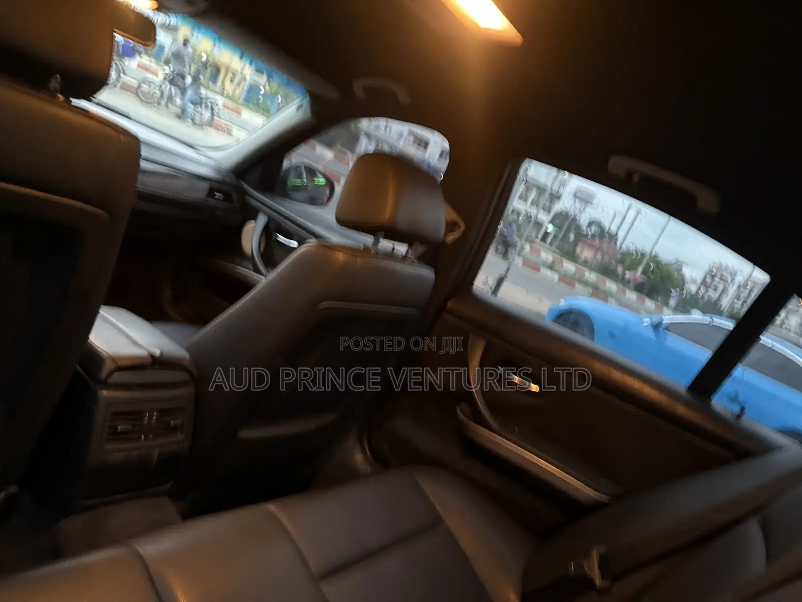BMW 328i 2011 Blue