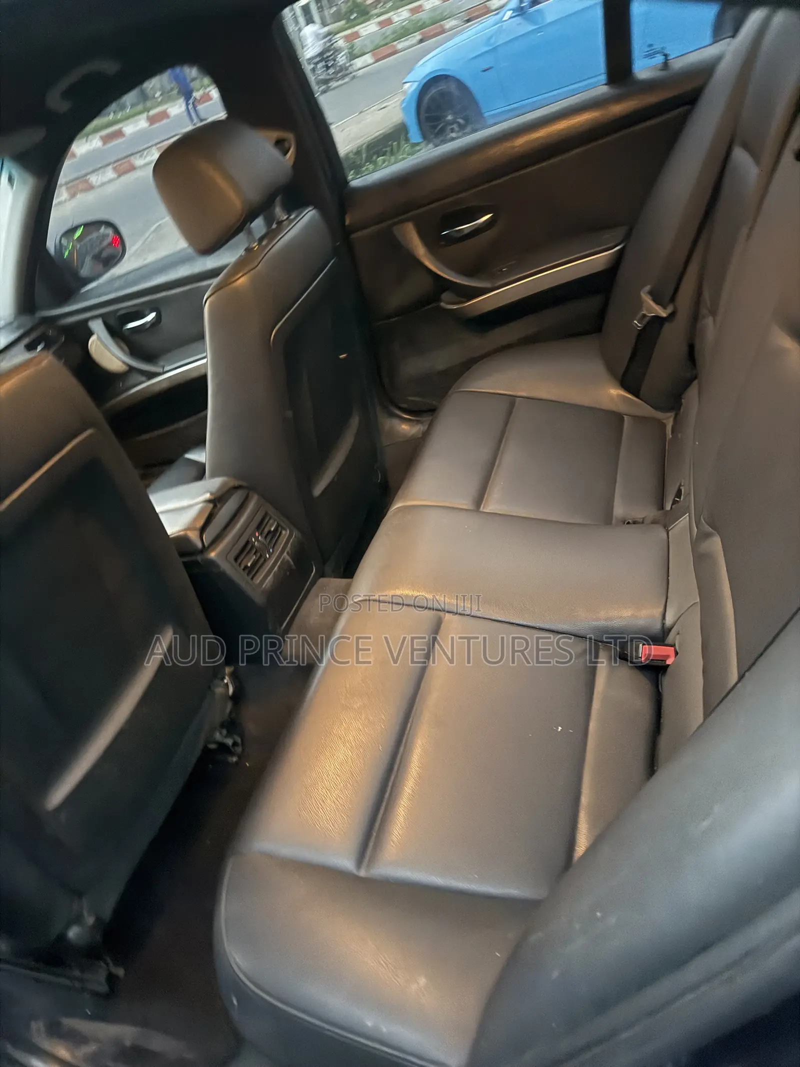 BMW 328i 2011 Blue