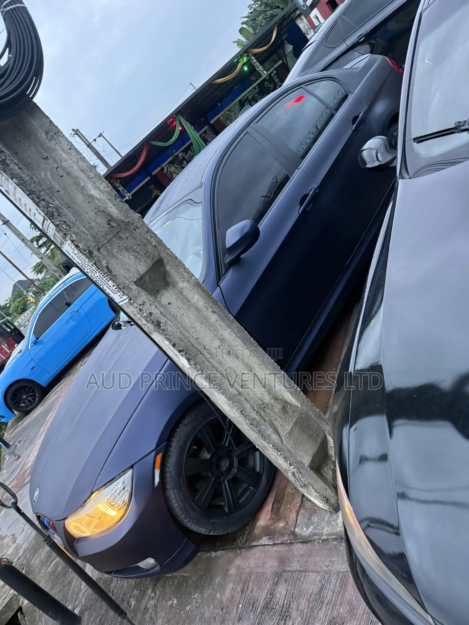 BMW 328i 2011 Blue
