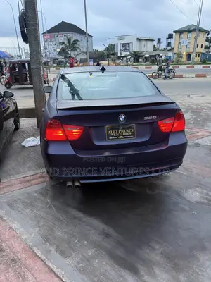 BMW 328i 2011 Blue