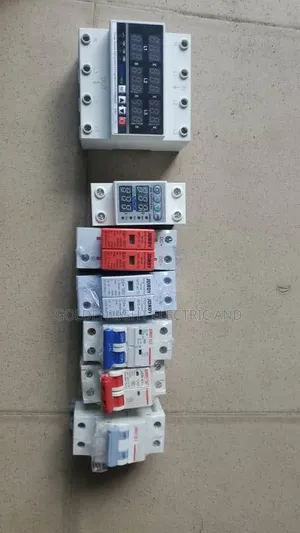 Jordy-Ele Brand, 63-Amp Adjustable Voltage and Current Protector
