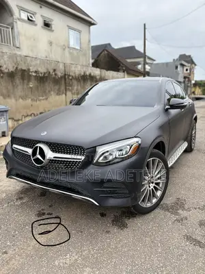 Mercedes-Benz GLC-Class 2017 Black