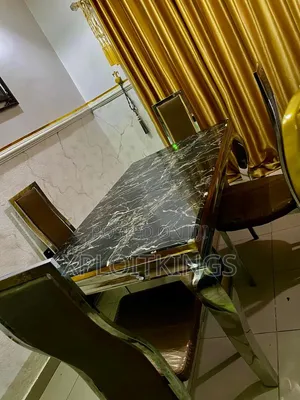 Neatly Dining Table With 4 Chairs
