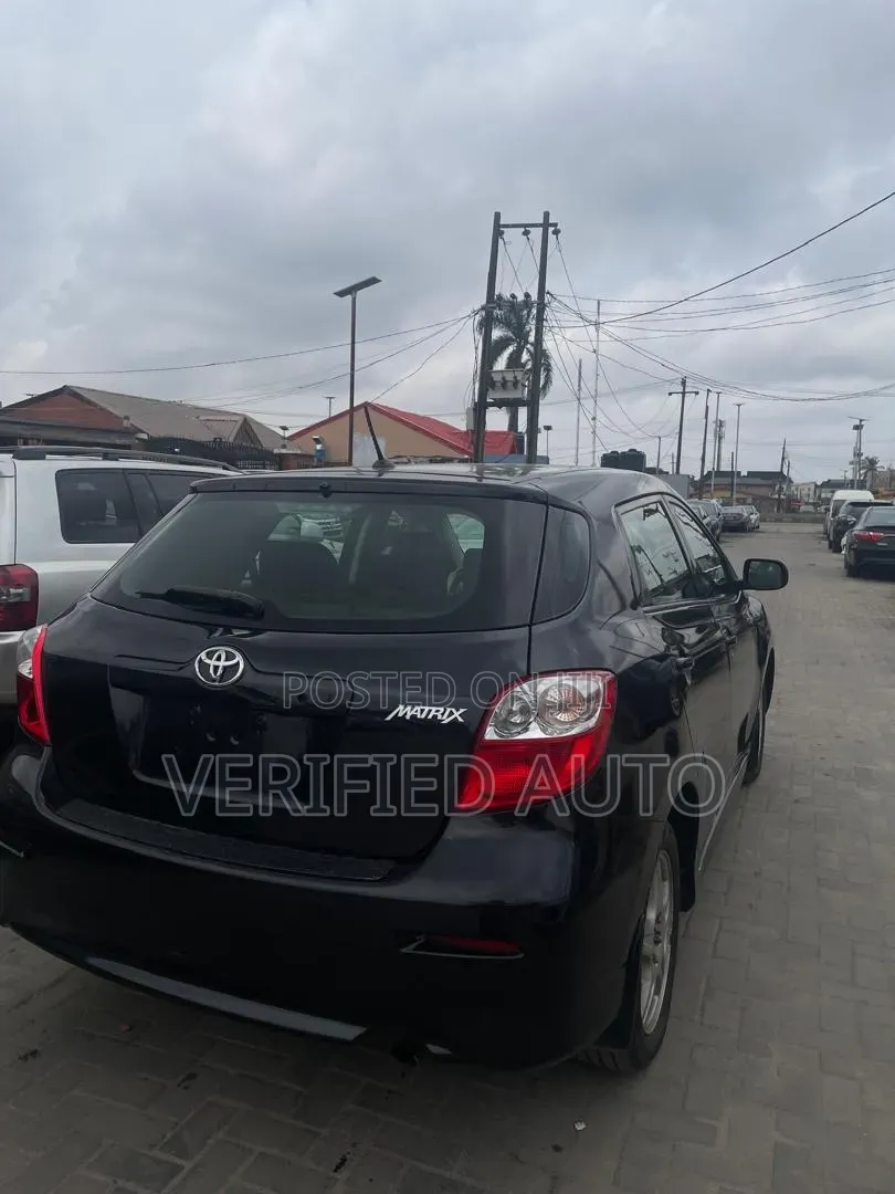 Toyota Matrix 2014 Black