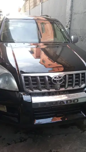 Toyota Land Cruiser Prado 2005 Black